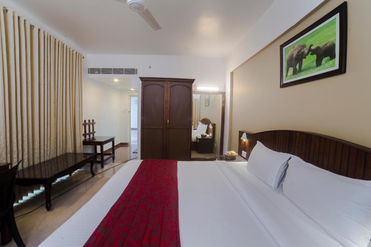 Hotel Guruvayur Darshan Exterior foto
