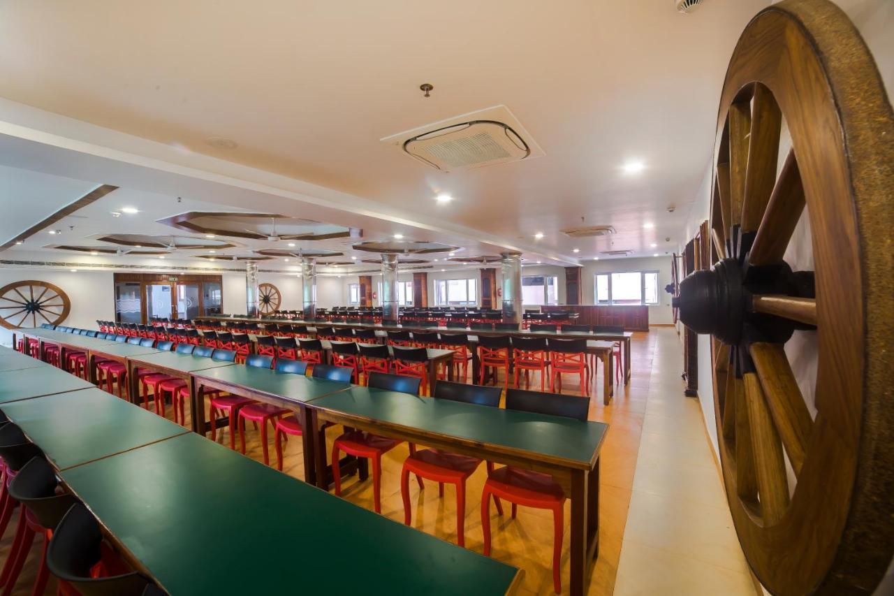 Hotel Guruvayur Darshan Exterior foto